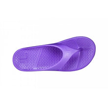 Load image into Gallery viewer, Grape Vine Flip Flop